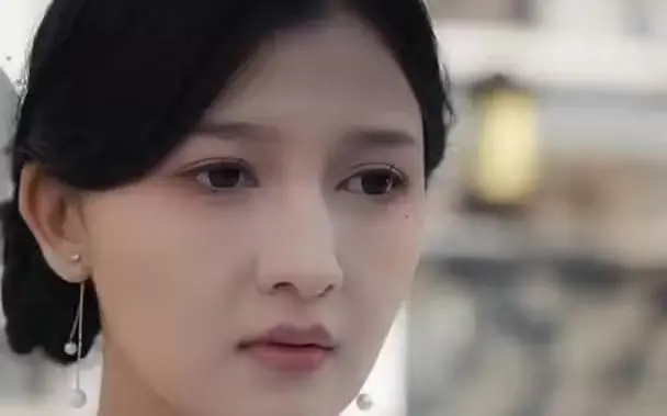 经典重温：《爱在心头口难开》——当傲慢与偏见相遇，真爱能否战胜重重阻碍，探寻隐藏的真相，与戏曲电影。