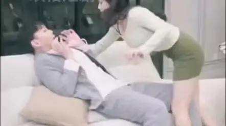 《逍遥医仙闯花都》：都市修仙逆袭，美女环绕，热血冒险，医术称霸！